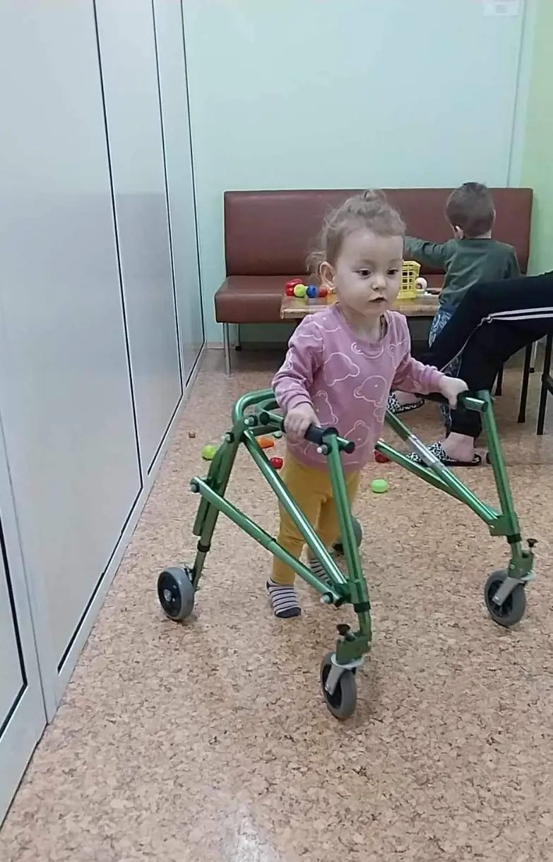 Да помогнем на Божидара да проходи!